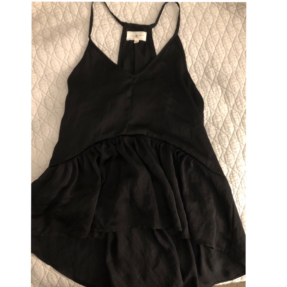 Lou and gray black tank top